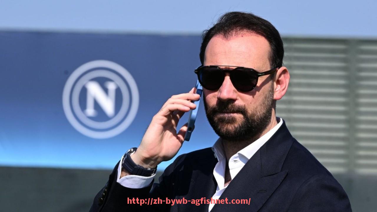 AG捕鱼王官网-世俱杯比赛中球员换人信号规范及裁判操作指南