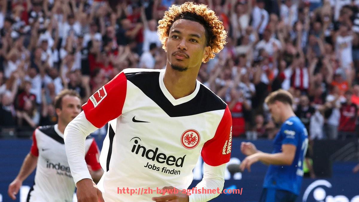 AG捕鱼王官网-世俱杯奖项评选过程中的争议事件回顾与媒体反应